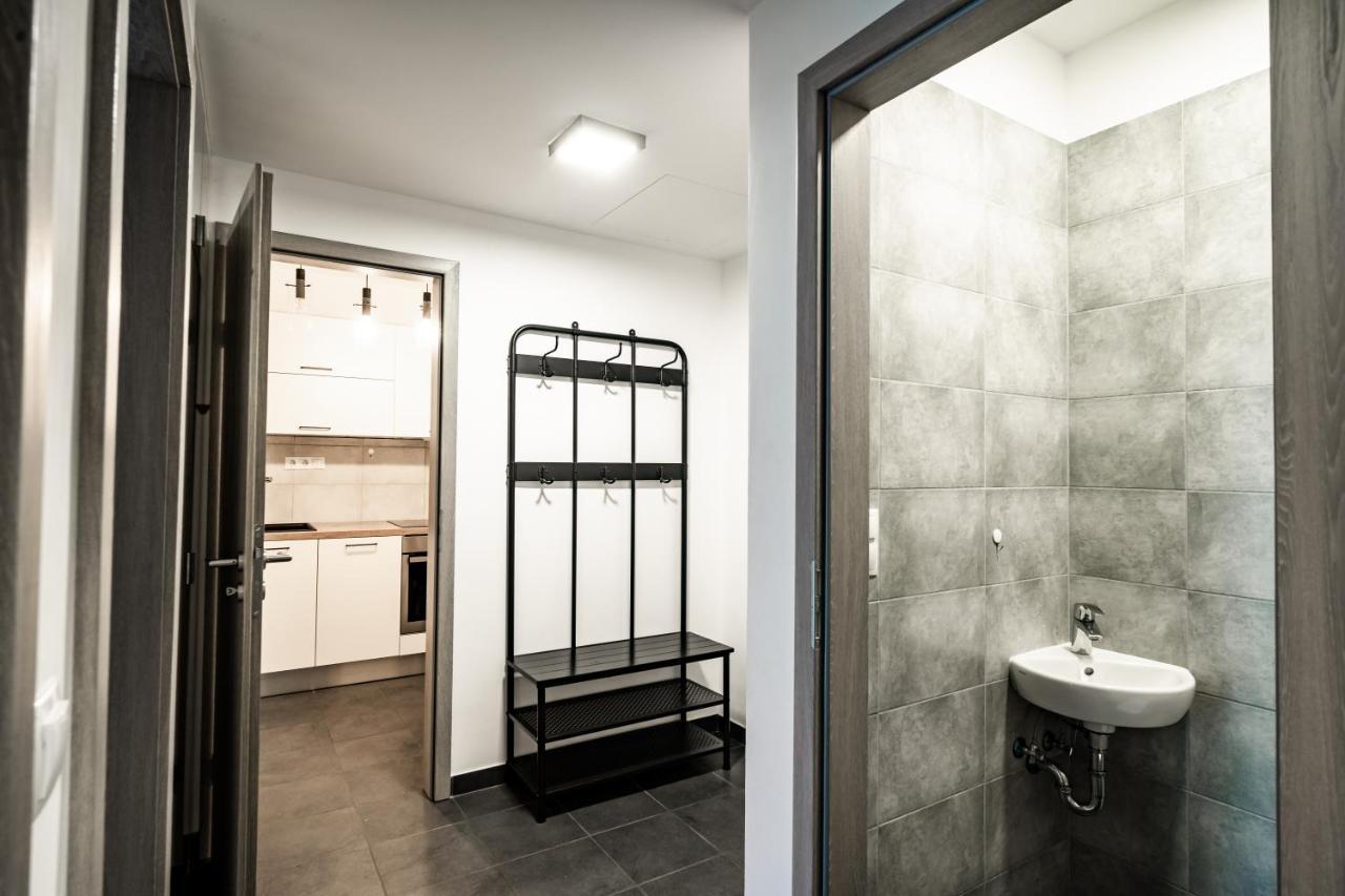 Vig Apartment - With Private Parking Budapest Ngoại thất bức ảnh
